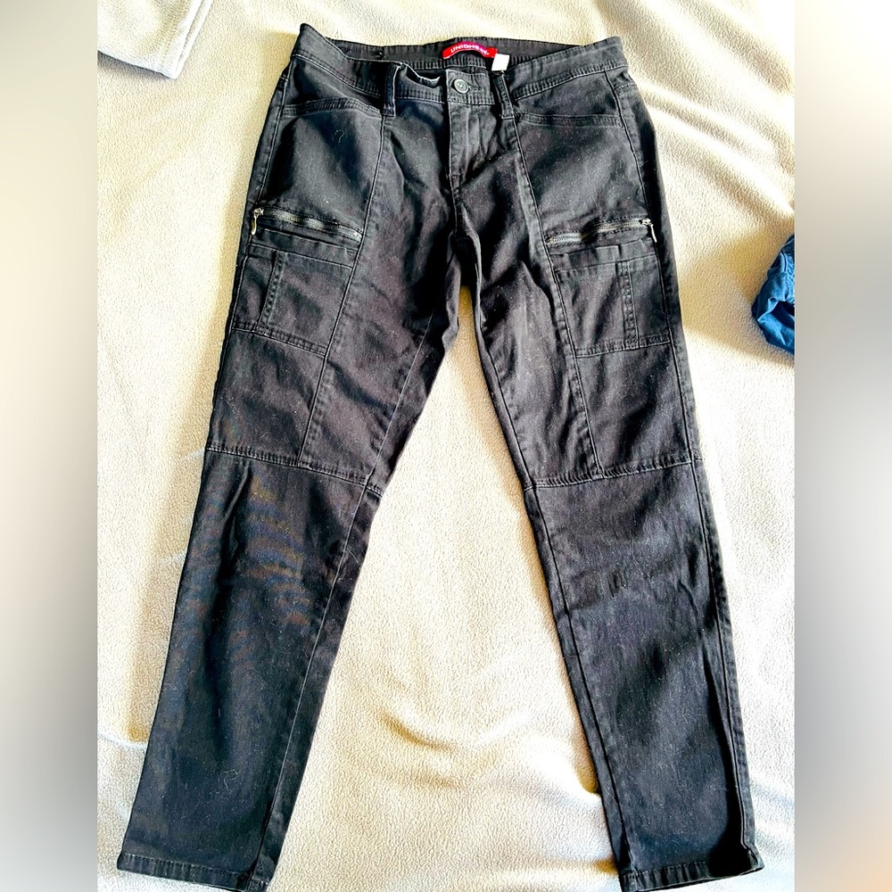 junior’s Unionbay Black Straight Leg Cargo Pants Size 9